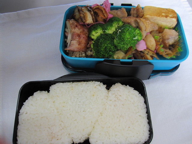 ２年弁当.JPG