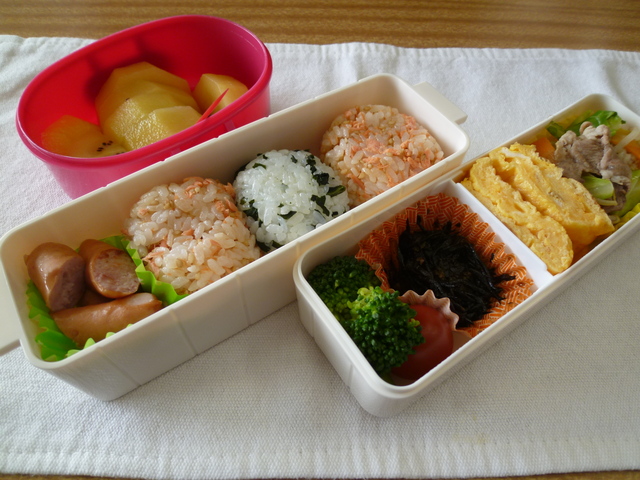 ２年弁当.JPG