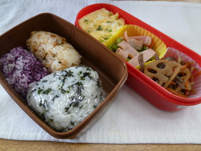 ２年弁当.JPG