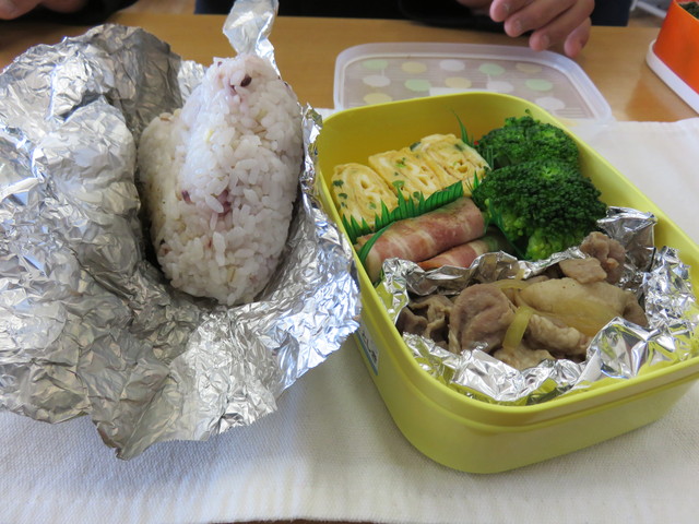 ２年弁当.JPG