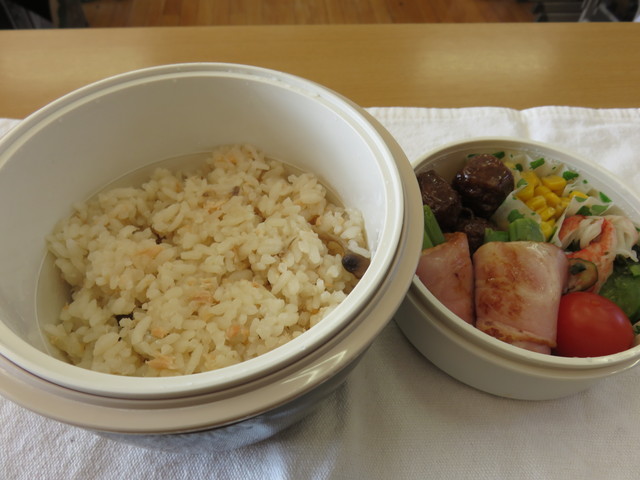 ２年弁当.JPG