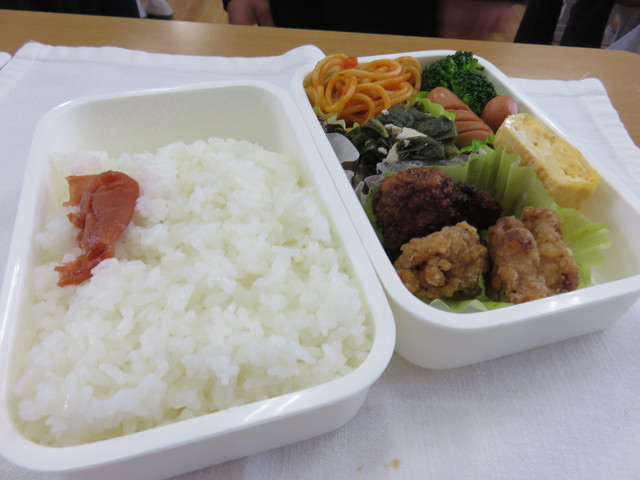 ２年弁当.JPG