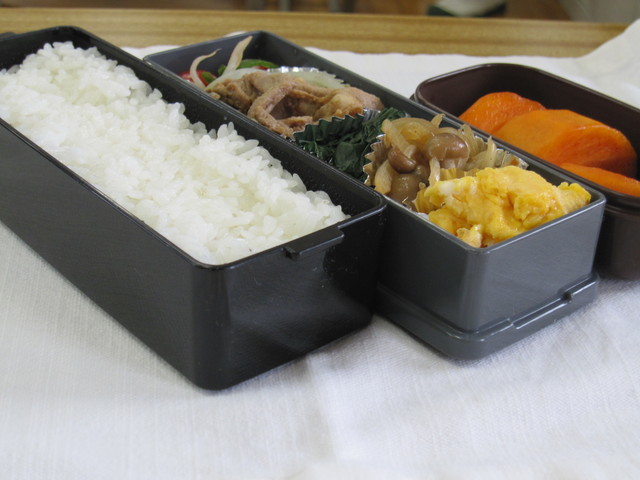 ２年弁当.JPG