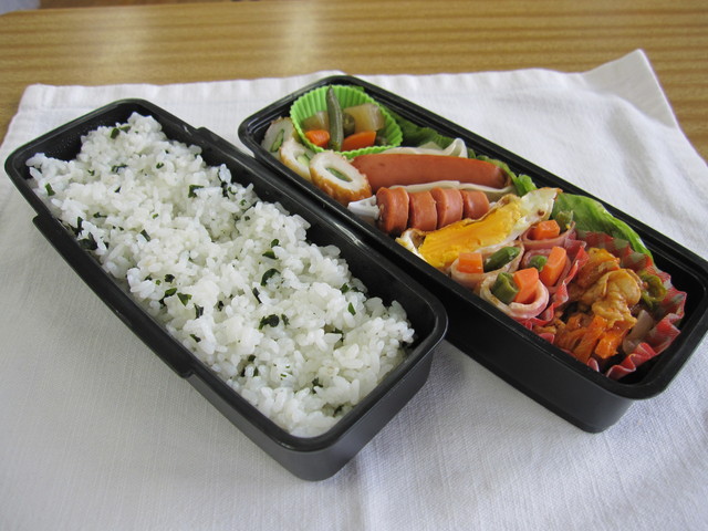 ２年弁当.JPG