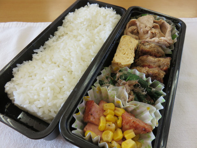 ２年弁当.JPG