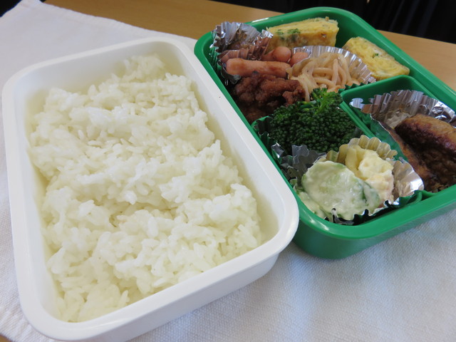 ２年弁当.JPG