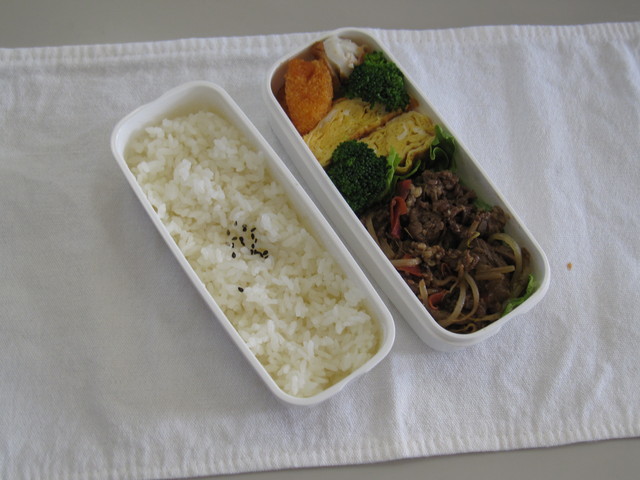 ２年弁当.JPG